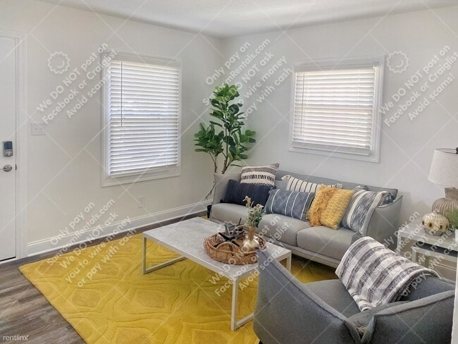 Building Photo - 2 br, 1 bath Duplex - 2205 Alma Ct 2 2