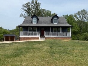 Building Photo - 3339 Riveroaks Dr