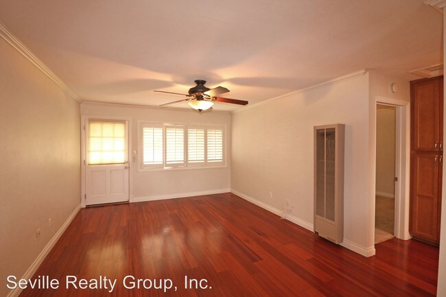 Building Photo - 2 br, 1 bath House - 4013 1/2 Illinois Street