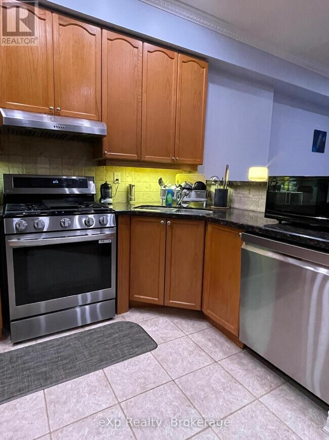 Photo du bâtiment - 6 Purple Finch Ct