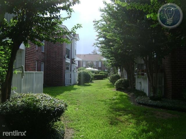 Primary Photo - 2013 N Fry Rd