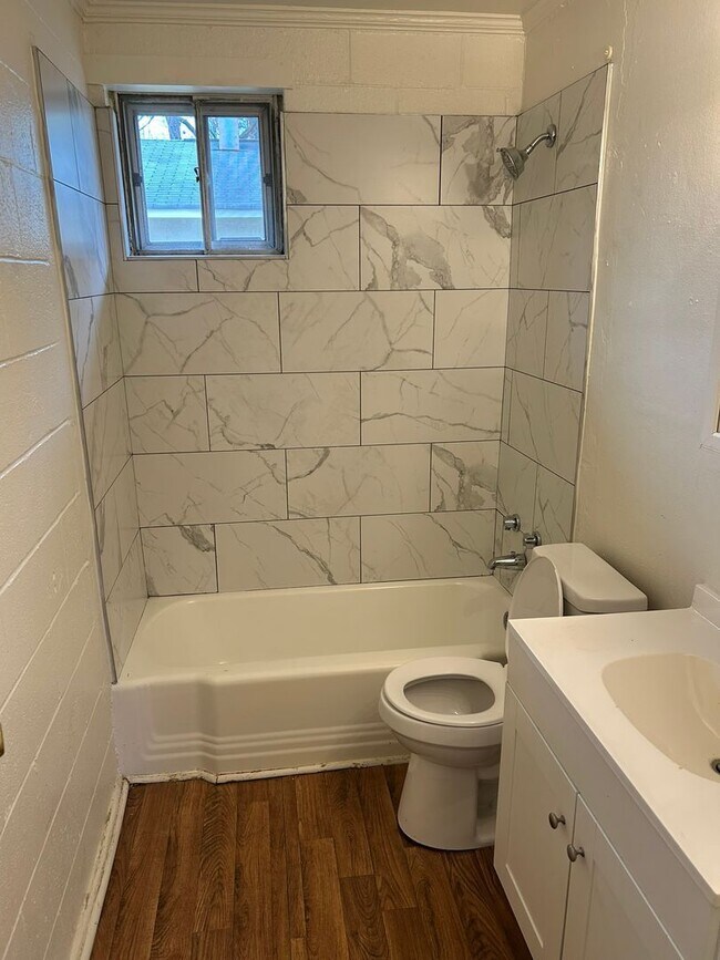 Foto del edificio - 817-15 1/2 15th Half St