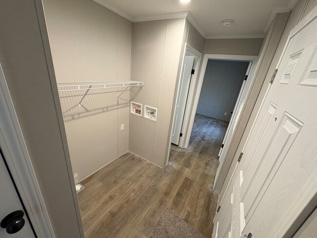 Foto del edificio - 8907 Beechwood Dr