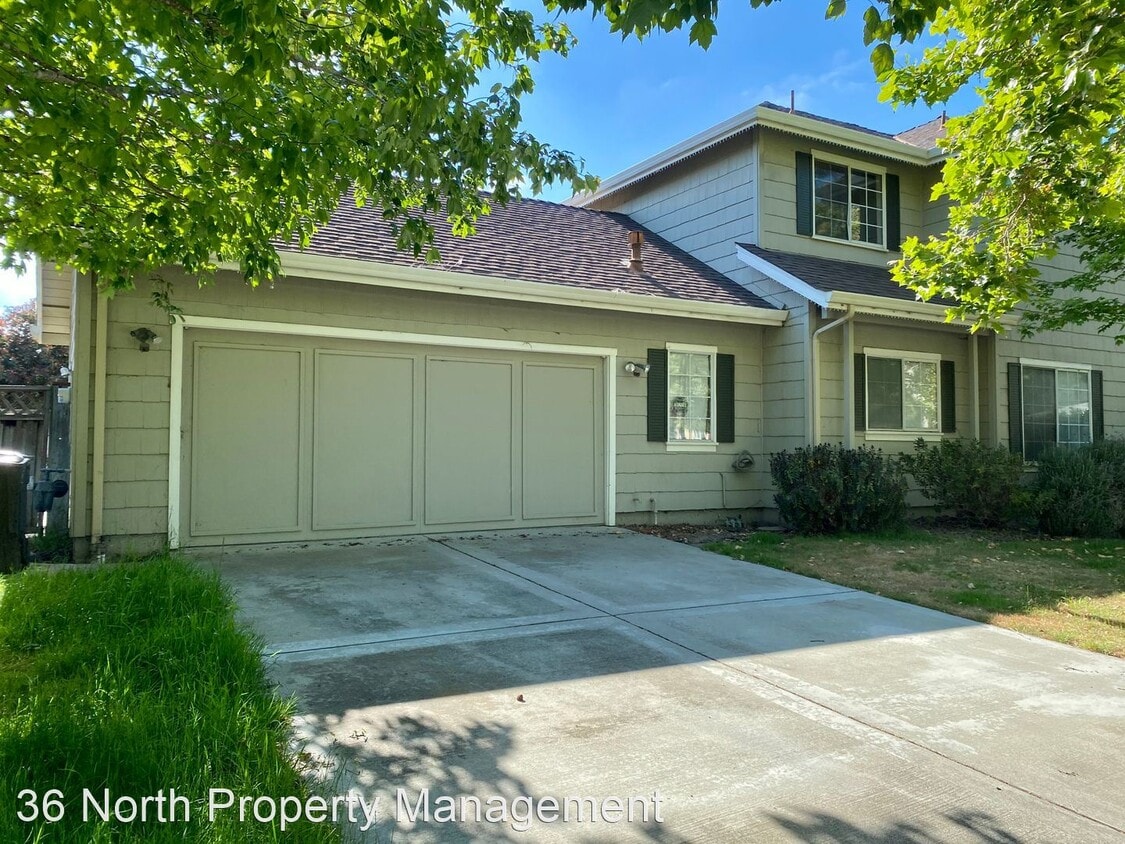 Building Photo - 3 br, 2.5 bath House - 887 Canterbury St