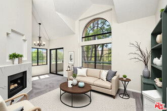Building Photo - 18129 Erik Ct