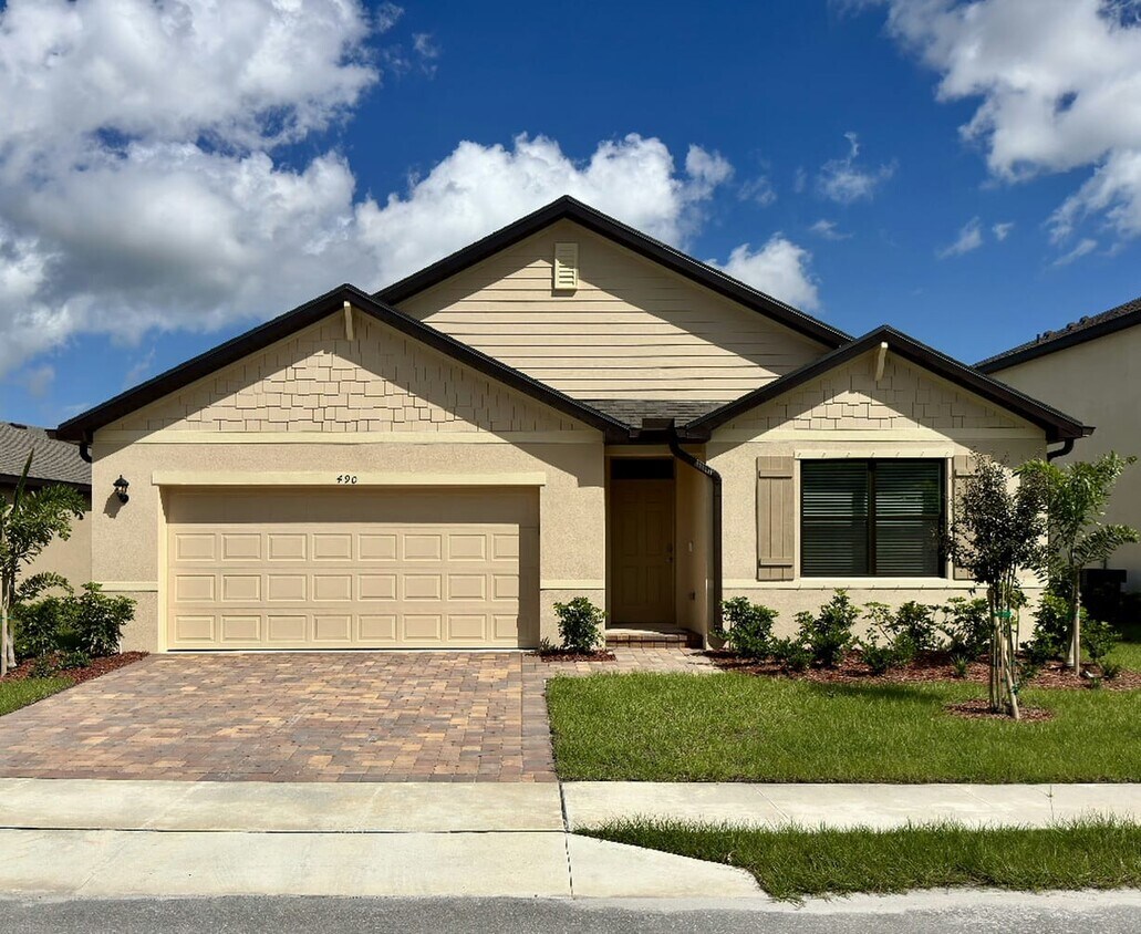 Primary Photo - 490 Seaspray Dr