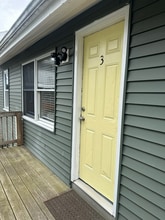 Building Photo - 19 M St