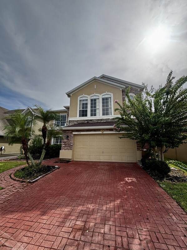 Foto del edificio - 1545 Cedar Lake Dr