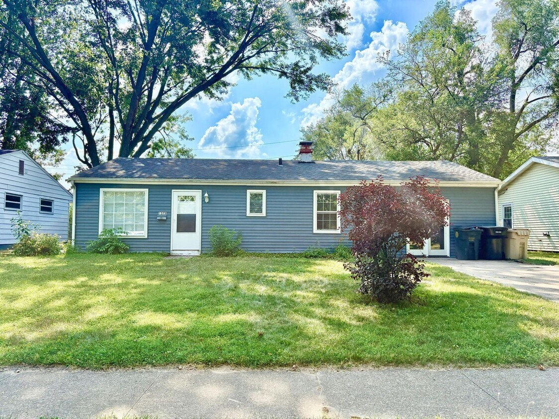 Foto principal - 1325 Browne Ln