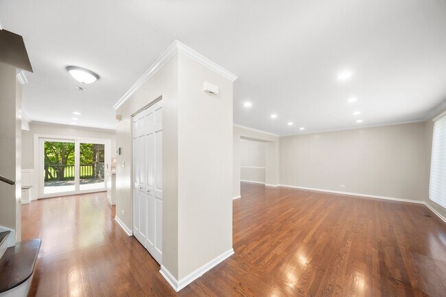 Foto del edificio - 310 Chesterfield Ln