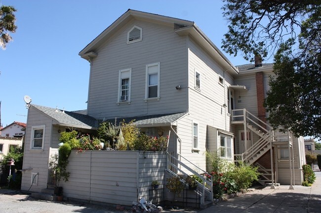 Building Photo - 45 N 8th St