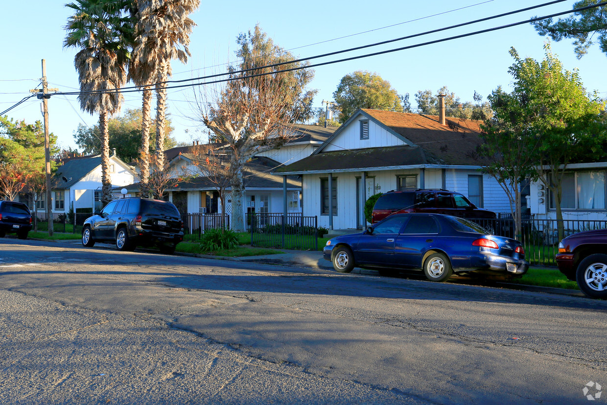 Building Photo - Napa Garden Apartments