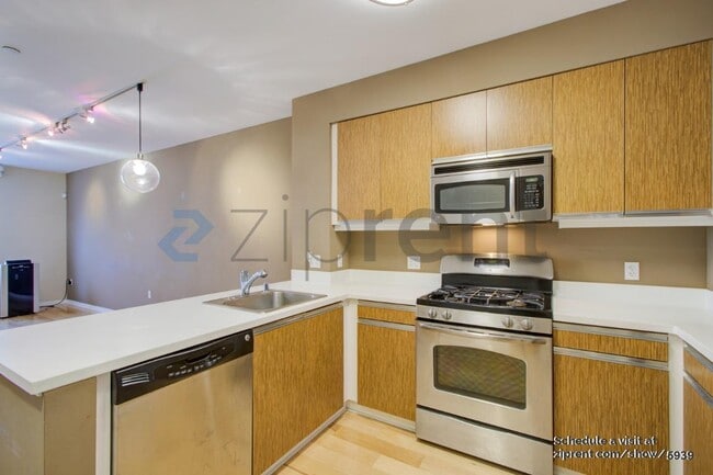 Building Photo - 5800 3rd St