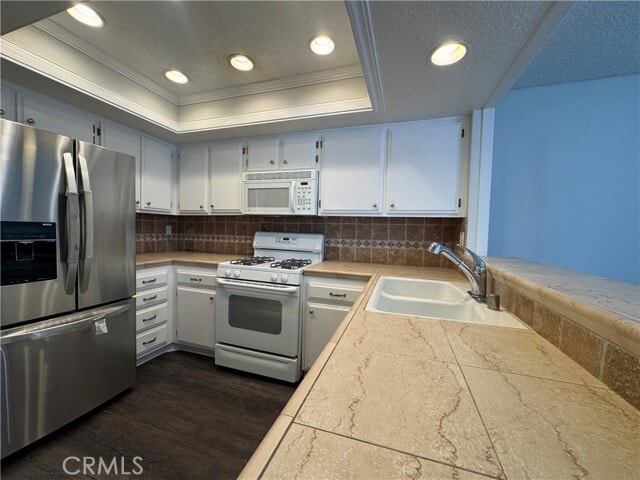 Building Photo - 25621 Mont Pointe