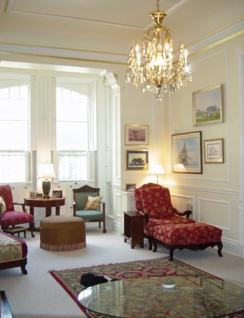 Sala de estar MH - 1900 Eutaw Pl