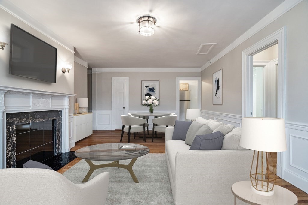 Primary Photo - 124 Bowdoin St