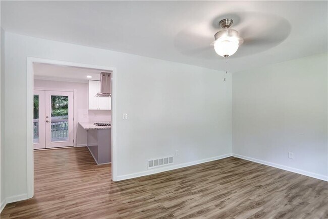 Foto del edificio - 46 Mable Lake Dr SW
