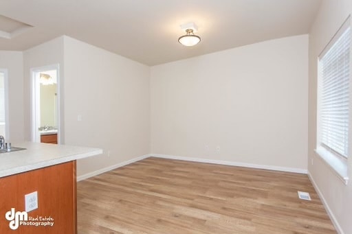 Foto del edificio - 152 Willow View Cir