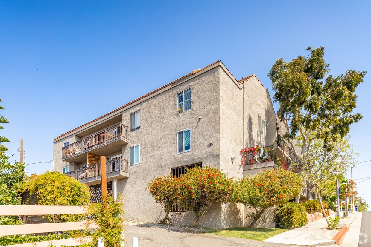 Primary - 1125 Pico Blvd