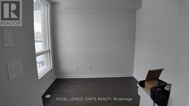 Photo du bâtiment - 56 Grn Gdns Blvd