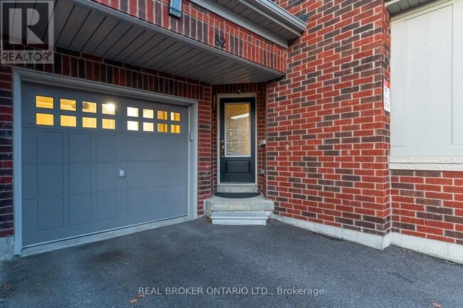 Building Photo - 82 Ness Dr