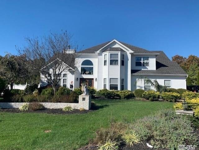 Primary Photo - 2 Southaven Dr