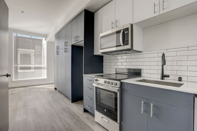 Foto del edificio - Fremont Village