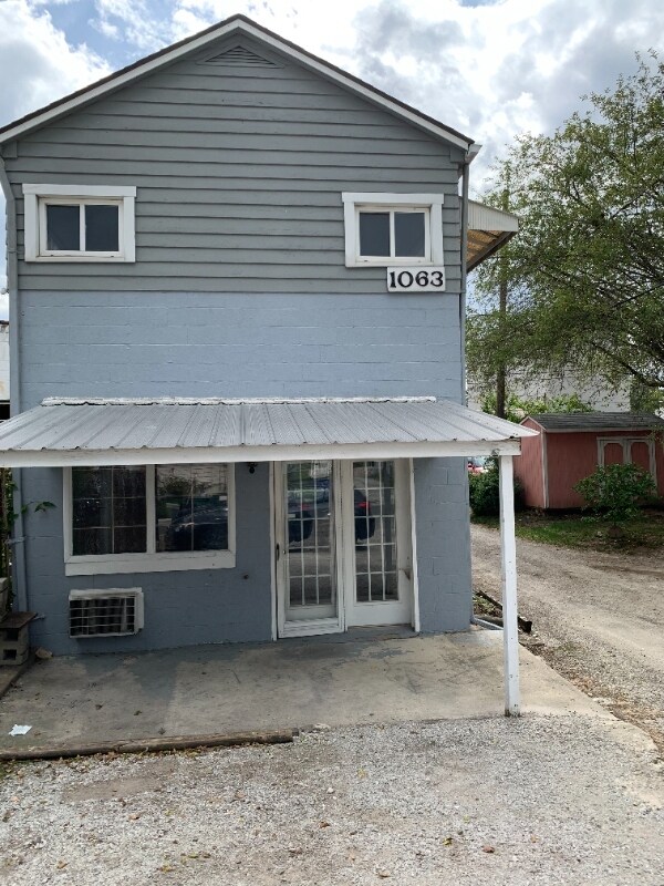 Primary Photo - 1063 W 6th Ave