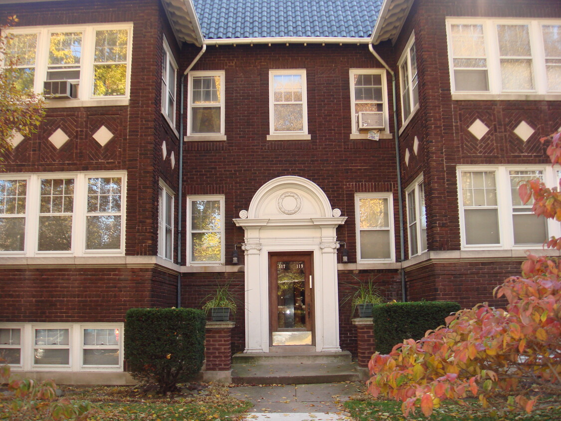 117 Washington Blvd Unit 1E, Oak Park, IL 60302 Apartments in Oak