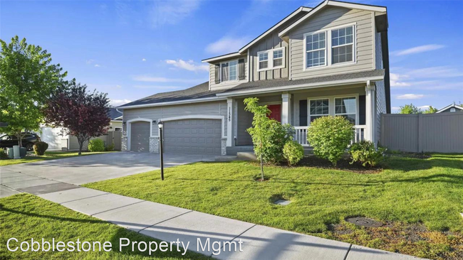 Building Photo - 4 br, 2.5 bath House - 11345 W Platte Rive...