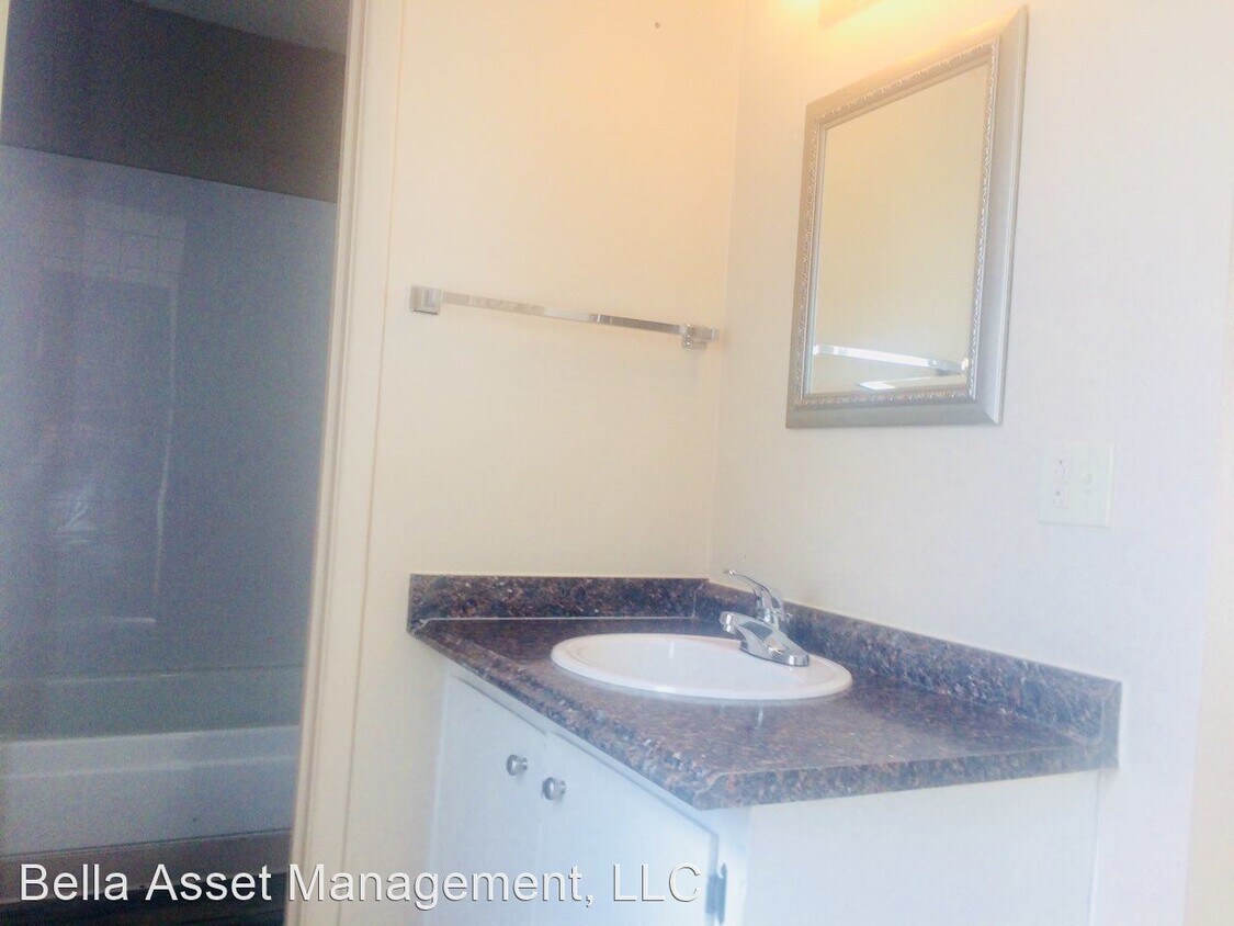 Foto del edificio - 4215 S Western St