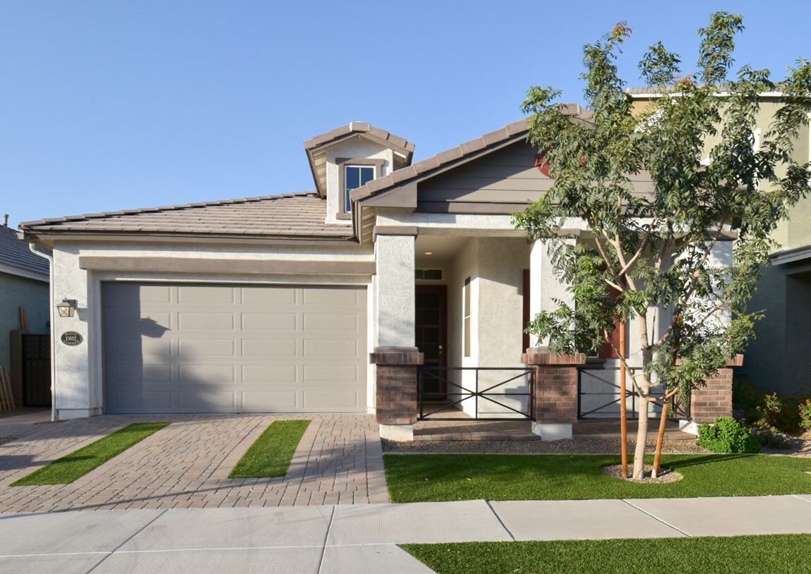 Primary Photo - 10602 E Naranja Ave