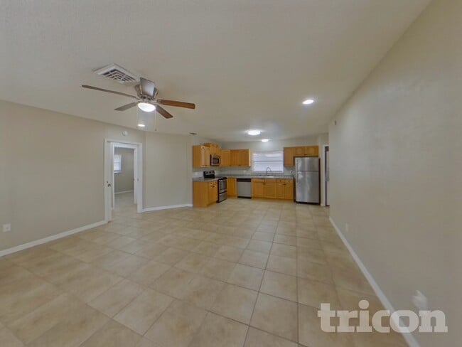 Foto del edificio - 10811 La Vista Loop