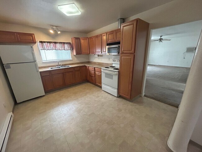 Foto del edificio - 700-704 S Columbus Triplex - Martin