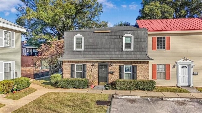 Building Photo - 4017 Cottage Hill Rd