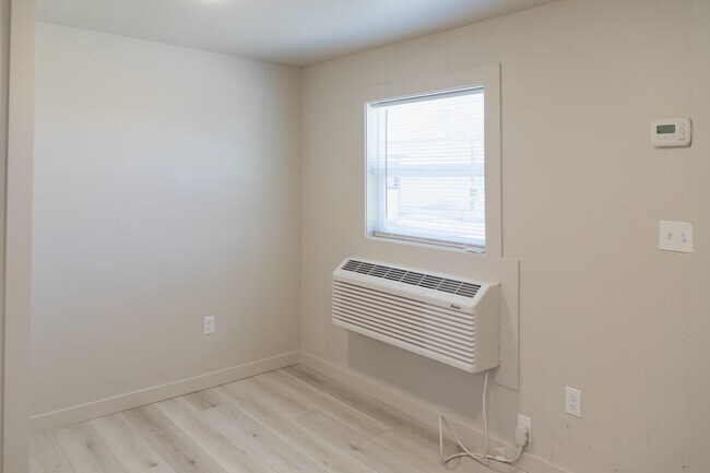 Foto del edificio - 425 SE 2nd St