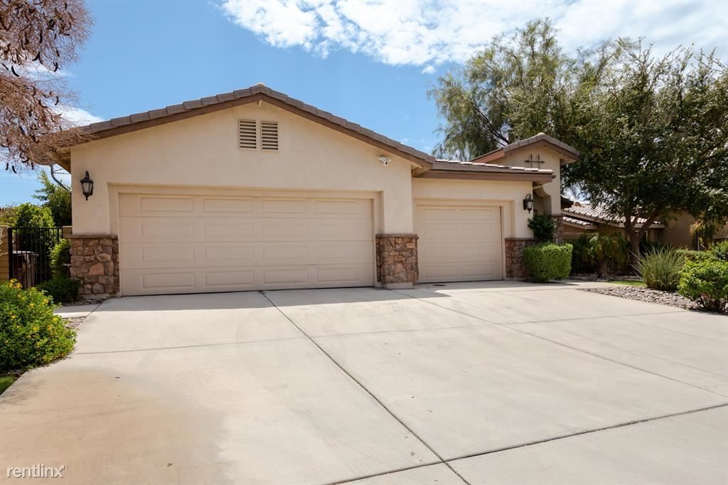 Primary Photo - 3 br, 2 bath House - 83673 Himilaya Dr