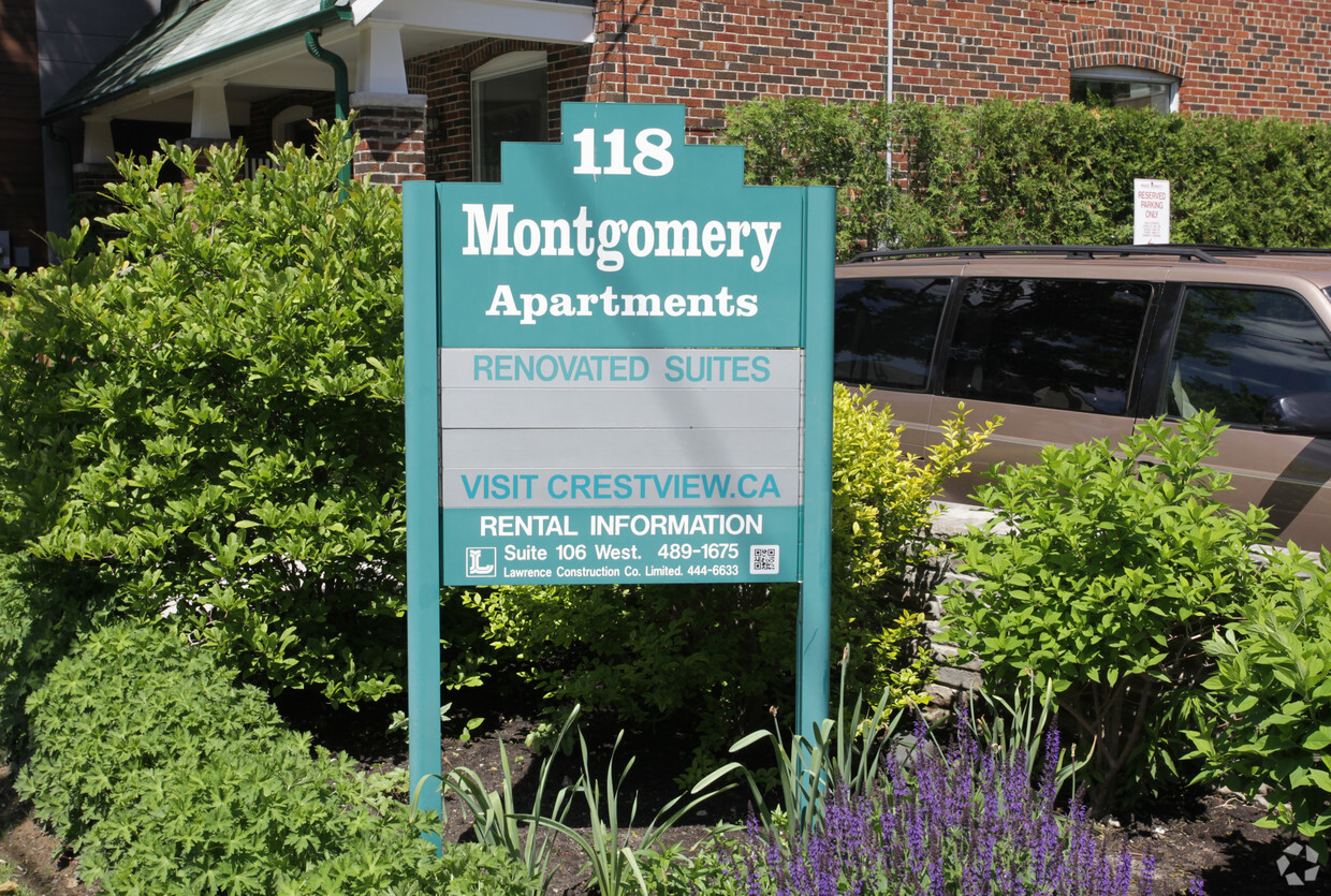 Photo du bâtiment - Montgomery Apartments