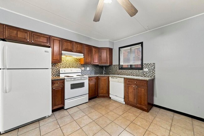 Building Photo - 6408 Nature Dr