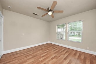 Building Photo - 201 W Pitts Ave