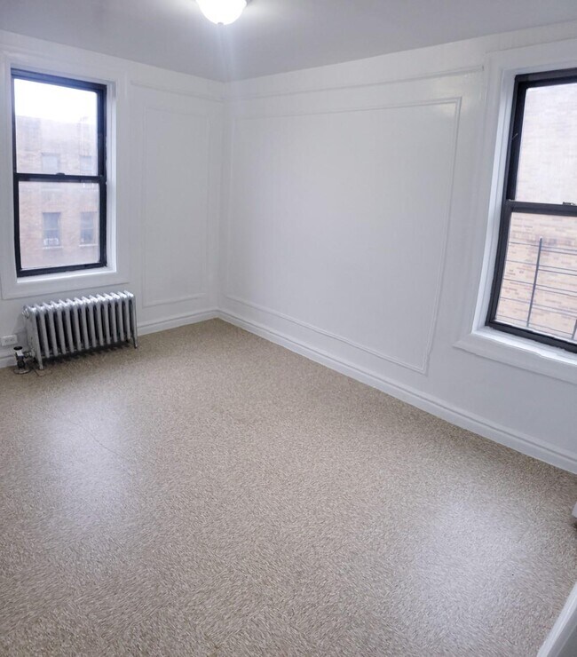 735 Walton Ave Unit F4, The Bronx, NY 10451 Room for Rent in The