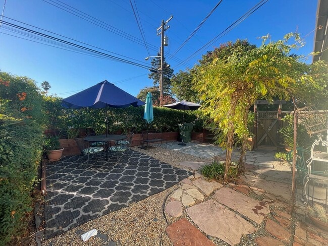 Foto del edificio - Cozy 1/1 Santa Clara Gem