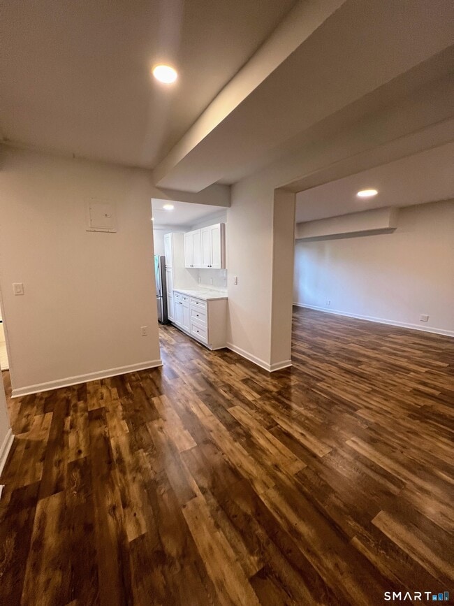 Building Photo - 70 Strawberry Hill Ave