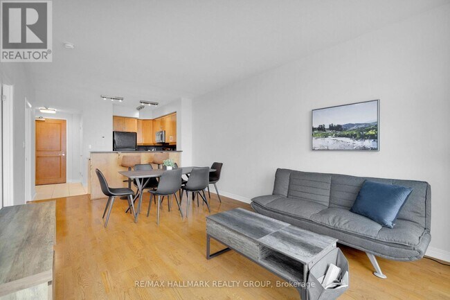 Photo du bâtiment - 570 Laurier Ave W
