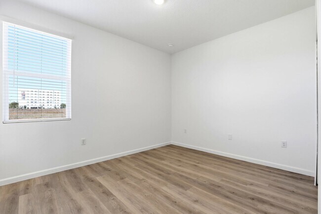 Interior Photo - Venture Apartments