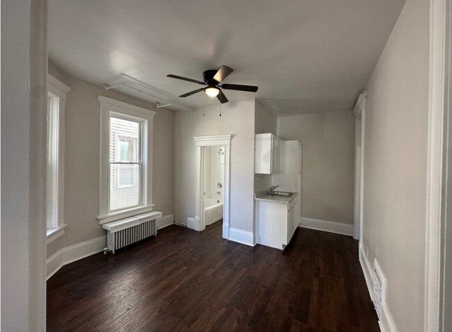 Foto del edificio - 1325 W Mineral St