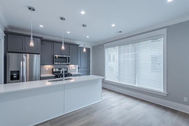 Foto del edificio - 4 Sanctuary Ct