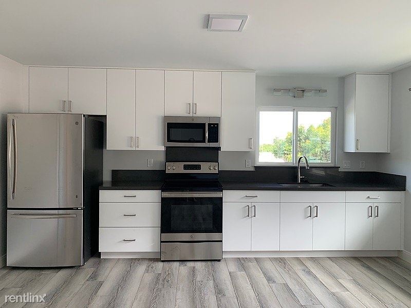 Primary Photo - 2 br, 1 bath House - 5325 Liwai Street
