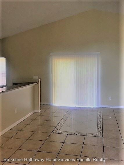 Building Photo - 3 br, 2 bath House - 2904 Cool Breeze Circle