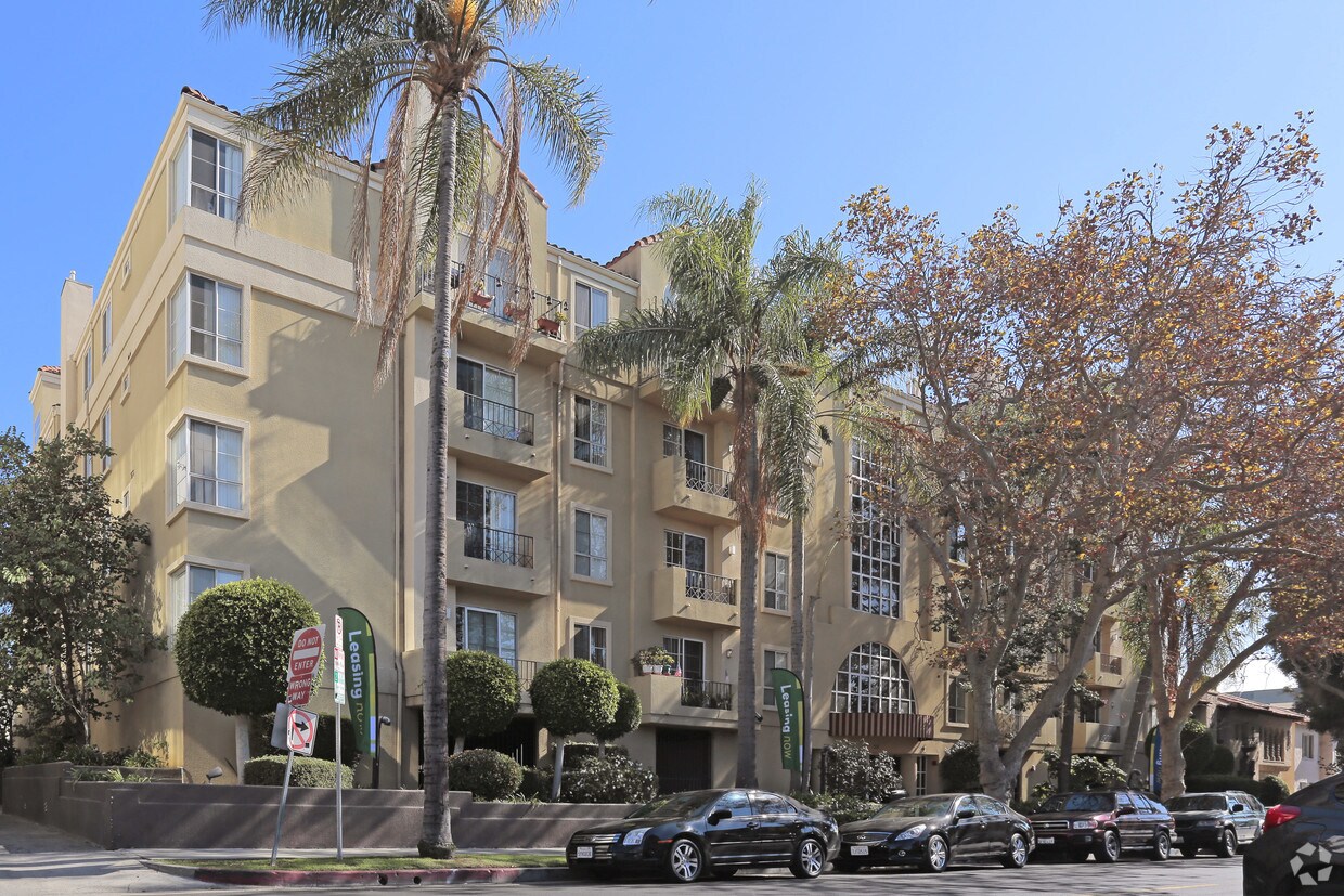 144 Apartments for Rent in Miracle Mile, CA Westside Rentals